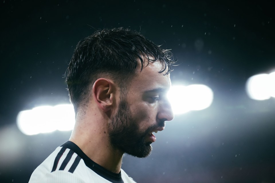 The sarcastic cheering of Zirkzee by United fans left a sour taste in Fernandes' mouth