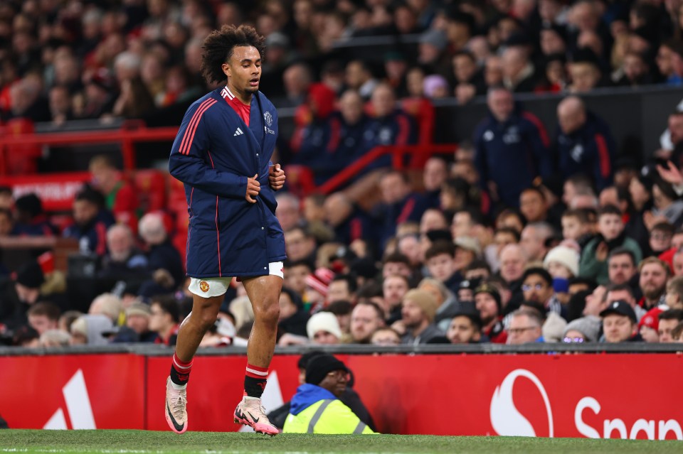 Zirkzee copped a brutal treatment from his own fans after being subbed off against Newcastle